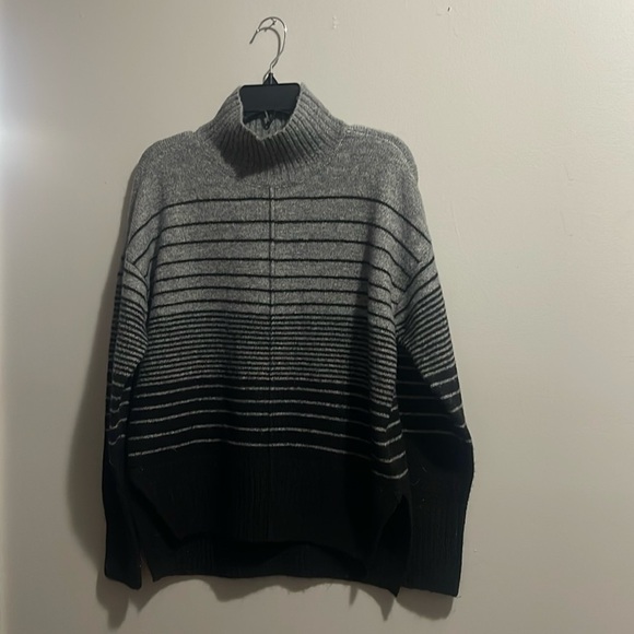 Simply Vera Vera Wang Sweaters - Simply Vera-Vera Wang Pullover Ombre Striped Gradient Mock Turtleneck Sweater